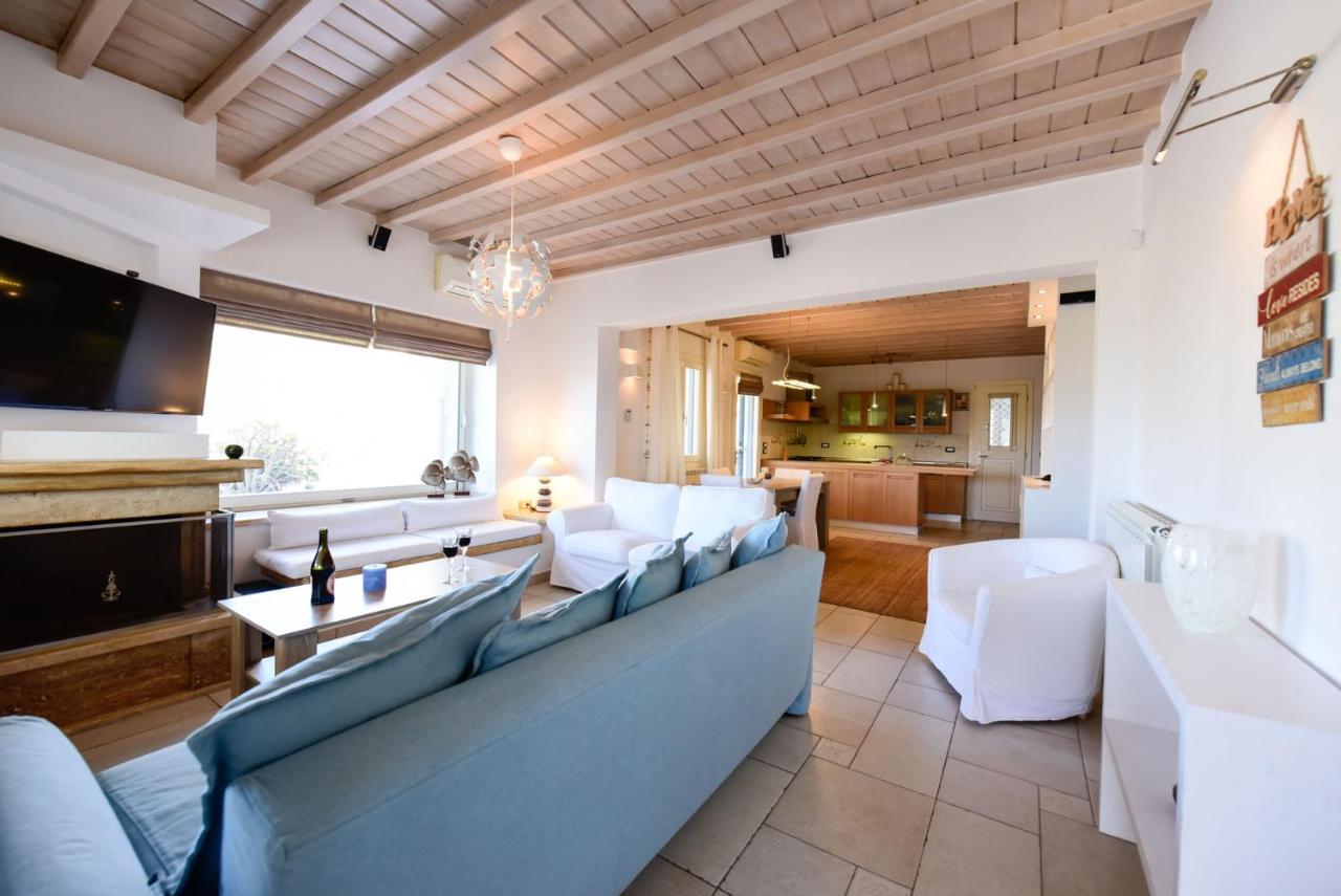 Ftelia Beach Paradise - Villa Irina'S Oasis Dış mekan fotoğraf